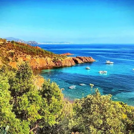 P2 Village Club Cap Esterel Vue Golf Et Mer, Piscine Chauffée