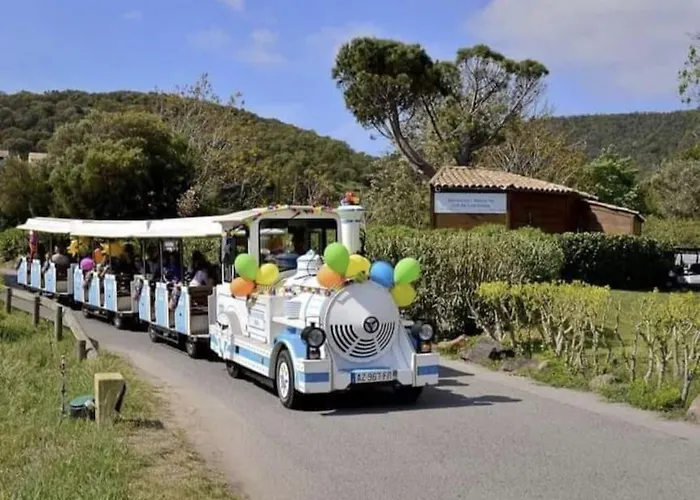 P2 Village Club Cap Esterel Vue Golf Et Mer, Piscine Chauffée
